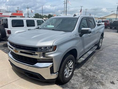 Silver Ice Metallic 2019 Chevrolet Silverado 1500 LT