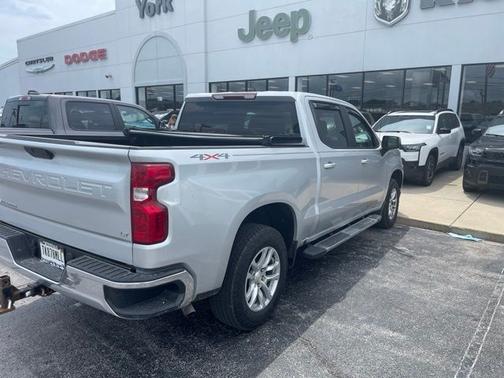 Silver Ice Metallic 2019 Chevrolet Silverado 1500 LT