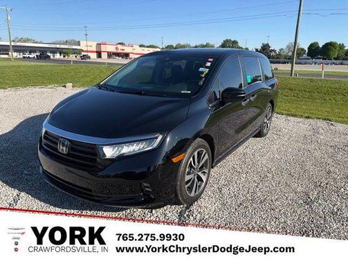 Crystal Black Pearl 2024 Honda Odyssey Touring