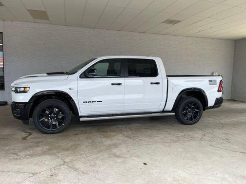 Bright White Clearcoat 2026 RAM 1500 Laramie