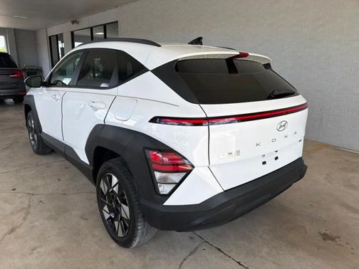 White 2025 Hyundai KONA SEL