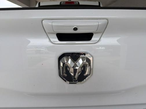 Bright White Clearcoat 2024 RAM 1500 Big Horn/Lone Star