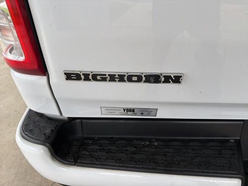 Bright White Clearcoat 2024 RAM 1500 Big Horn/Lone Star
