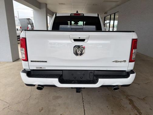 Bright White Clearcoat 2024 RAM 1500 Big Horn/Lone Star