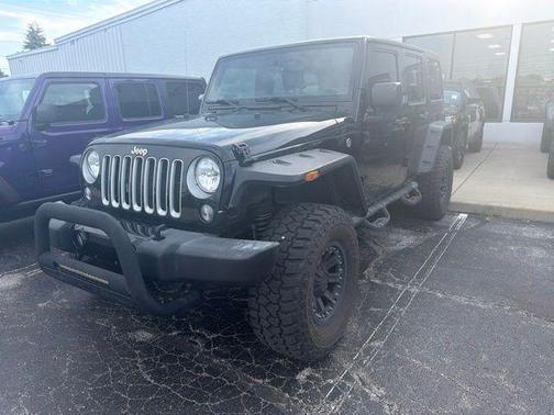 Black Clearcoat 2016 Jeep Wrangler Unlimited Sahara