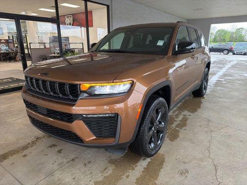 Copper Shino Metallic Clearcoat 2026 Jeep Grand Cherokee Limited