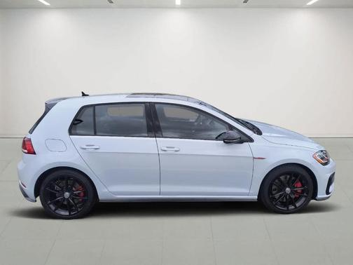 2021 Volkswagen Golf GTI 2.0T SE