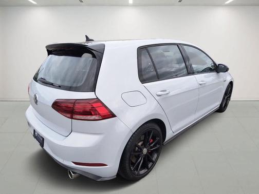 2021 Volkswagen Golf GTI 2.0T SE