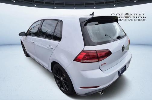 2021 Volkswagen Golf GTI 2.0T SE