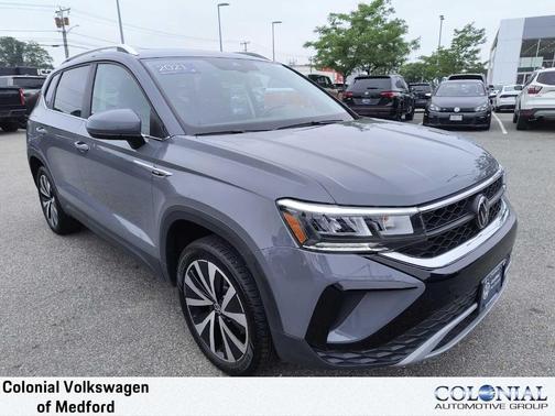 2024 Volkswagen Taos 1.5T SE