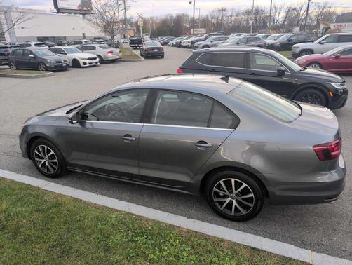 2017 Volkswagen Jetta GLI