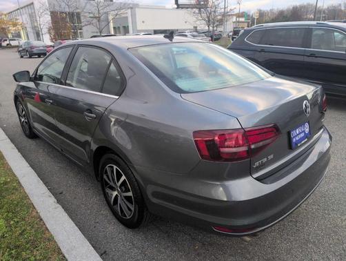 2017 Volkswagen Jetta GLI