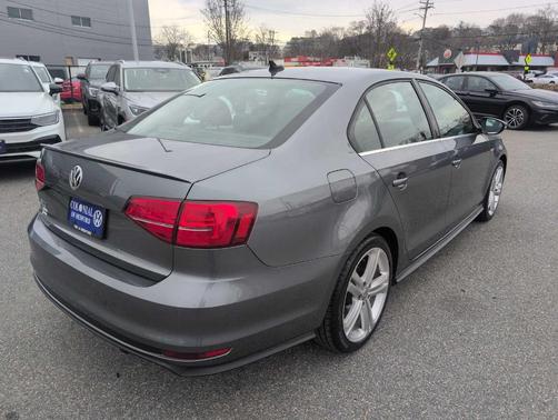 2017 Volkswagen Jetta GLI