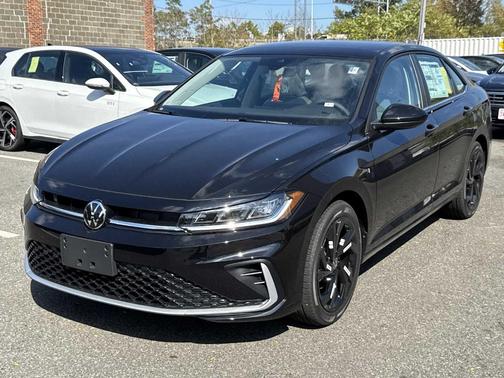 2026 Volkswagen Jetta 1.8T SE