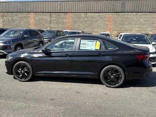 2026 Volkswagen Jetta 1.8T SE
