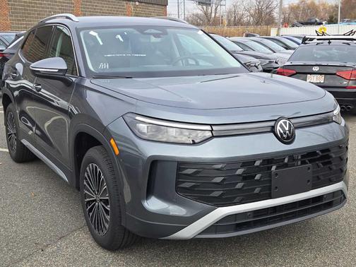 2026 Volkswagen Tiguan 2.0T S