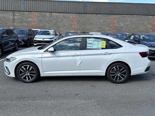 2026 Volkswagen Jetta 1.8T SE
