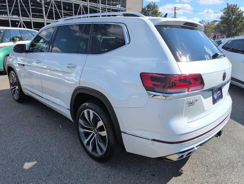 2023 Volkswagen Atlas 3.6L SEL Premium R-Line