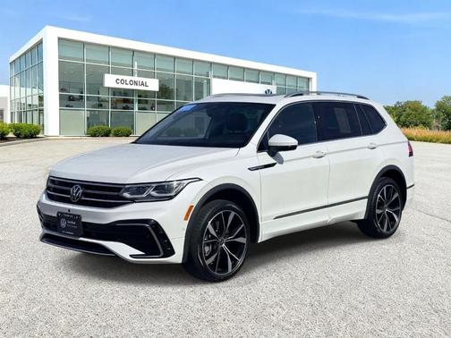Opal White Pearl Effect 2023 Volkswagen Tiguan 2.0T SEL R-Line