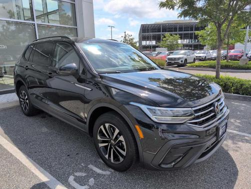 2023 Volkswagen Tiguan 2.0T S