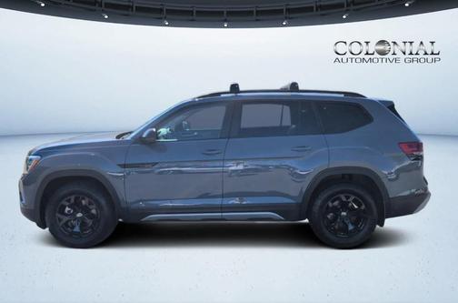 2024 Volkswagen Atlas 2.0T Peak Edition SE w/Technology