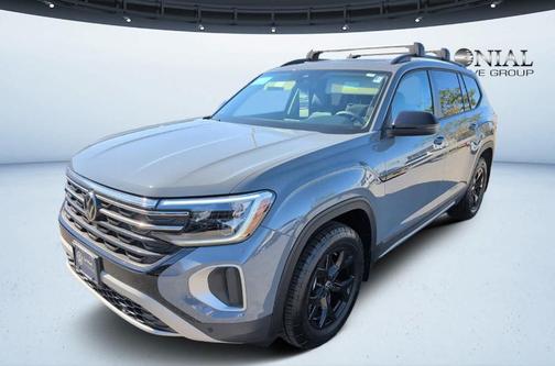 2024 Volkswagen Atlas 2.0T Peak Edition SE w/Technology