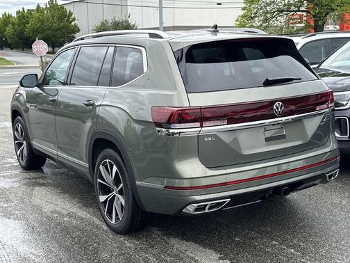 2025 Volkswagen Atlas 2.0T SEL Premium R-Line