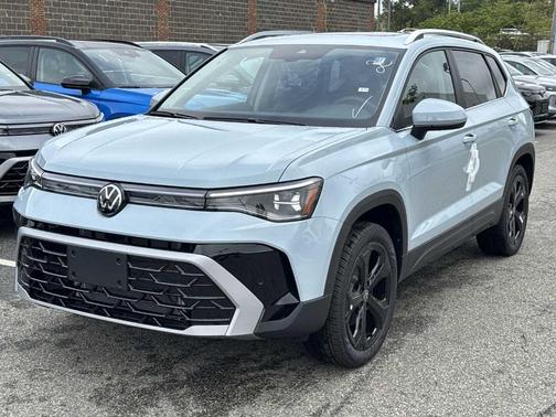 2025 Volkswagen Taos 1.5T SEL
