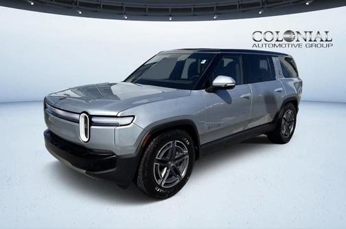 2025 Rivian R1S Adventure