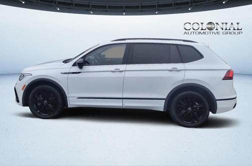 2022 Volkswagen Tiguan 2.0T SE R-Line Black