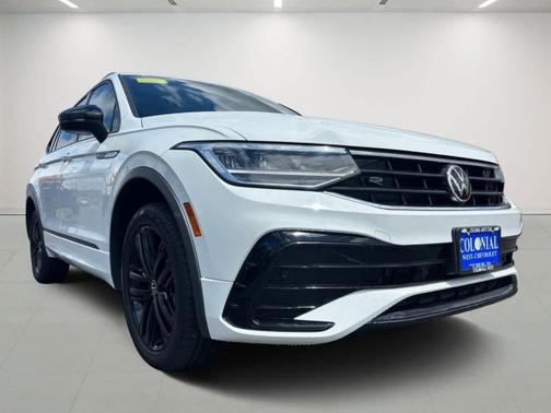 2022 Volkswagen Tiguan 2.0T SE R-Line Black