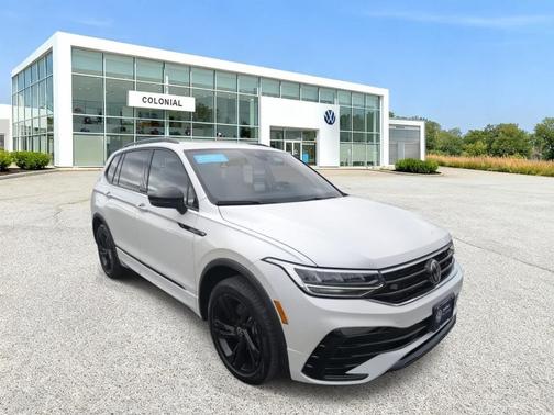 2024 Volkswagen Tiguan 2.0T SE R-Line Black