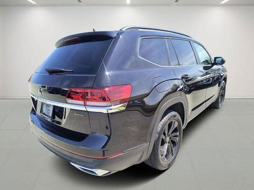 2023 Volkswagen Atlas 2.0T SE
