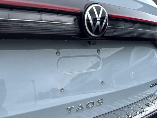 2025 Volkswagen Taos 1.5T SEL