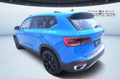 2024 Volkswagen Taos 1.5T SE