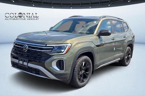 2025 Volkswagen Atlas 2.0T Peak Edition
