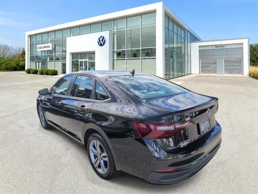 2022 Volkswagen Jetta 1.5T SE