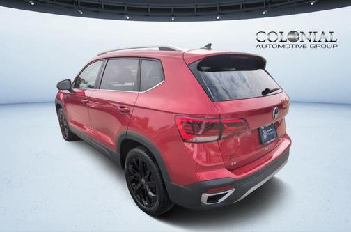 2024 Volkswagen Taos 1.5T SE