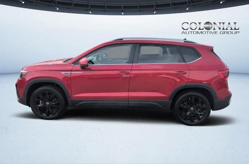 2024 Volkswagen Taos 1.5T SE