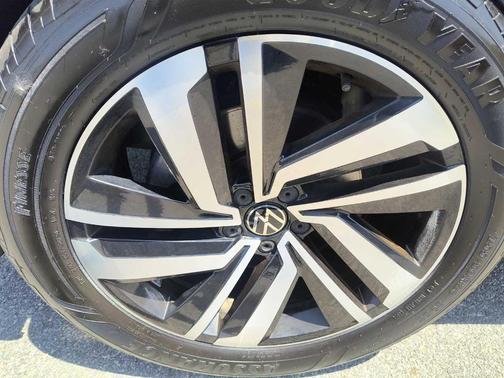 2021 Volkswagen Atlas 3.6L SEL