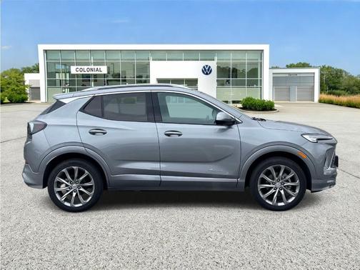 Moonstone Gray Metallic 2025 Buick Encore GX Avenir