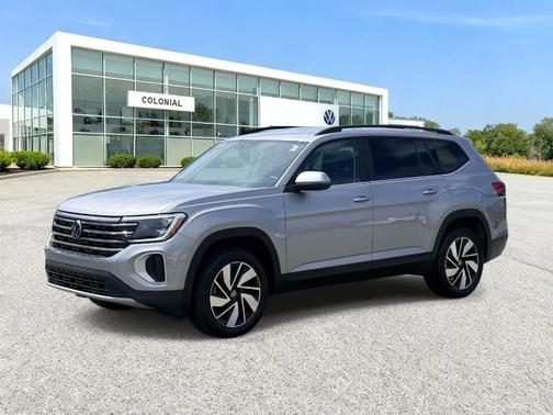 Silver Mist Metallic 2025 Volkswagen Atlas 2.0T SE