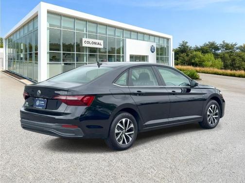 Deep Black Pearl Effect 2023 Volkswagen Jetta 1.5T S