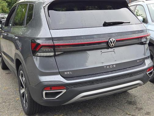 2025 Volkswagen Taos 1.5T SEL