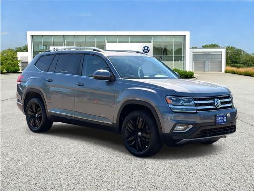 Platinum Gray Metallic 2019 Volkswagen Atlas 3.6L SEL