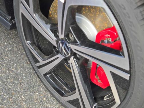 2026 Volkswagen Golf GTI SE