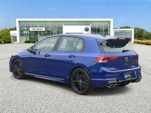 Lapiz Blue Metallic 2024 Volkswagen Golf R 2.0T