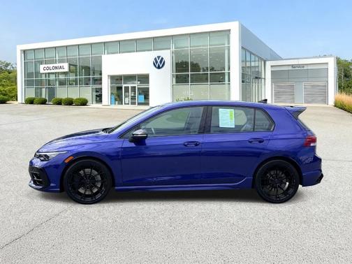 Lapiz Blue Metallic 2025 Volkswagen Golf R 2.0T Black Edition