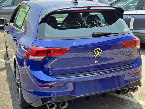 2025 Volkswagen Golf R 2.0T