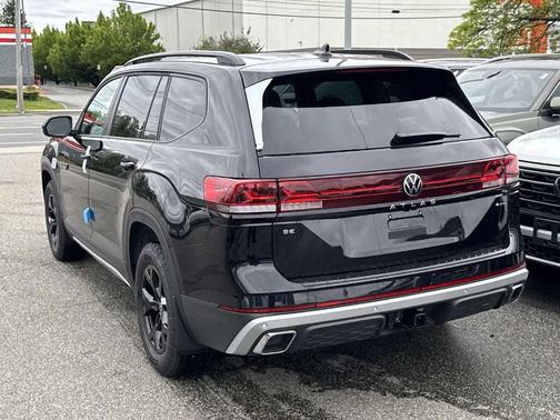 2025 Volkswagen Atlas 2.0T Peak Edition